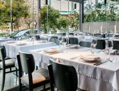 Τα 10 πιο ενοχλητικά πράγματα που κάνεις σίγουρα στα εστιατόρια